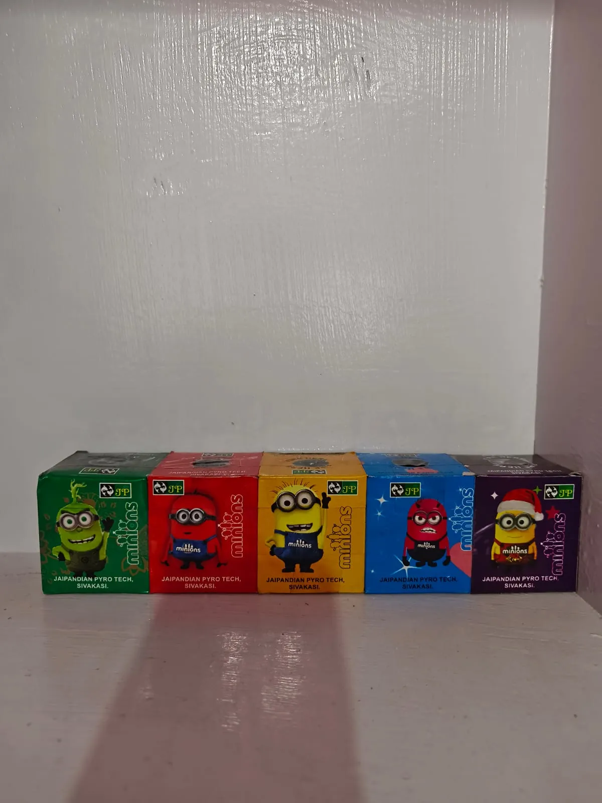 Minions (5Pcs) - Kids Special  | AS Pyro Park Sivakasi